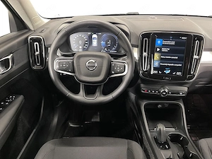 Volvo XC 40 - imagine 6