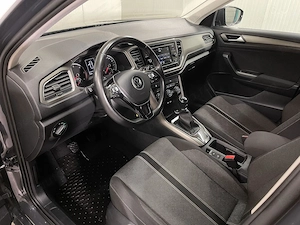 Volkswagen T-Roc - imagine 5