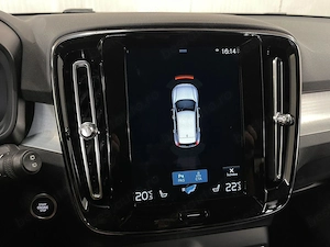 Volvo XC 40 - imagine 14