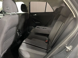 Volkswagen T-Roc - imagine 11