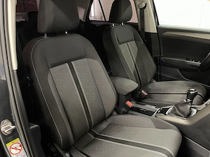 Volkswagen T-Roc - imagine 10