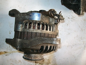 Alternator Peugeot 406 3.0 v6 Hyunday Coupe 2.0 Chrysler Voyager 2.5 d - imagine 4