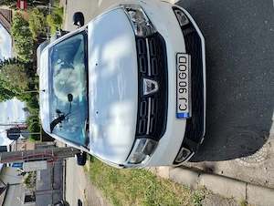 vând Logan 2018 accidentat 2000e - imagine 6