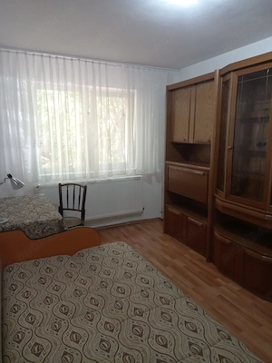 Inchirere apartament 2 camere studenti zona ASTRA Brasov - imagine 3