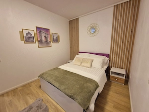 Închiriem pe termen lung o garsonieră modernă și spațioasă (32 mp), situată în zona Dimitrie Pompeiu