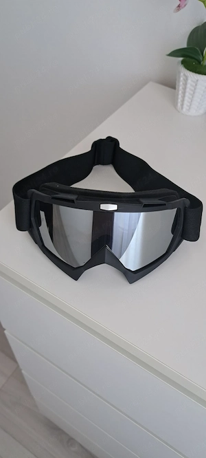 ochelari trotinete 
