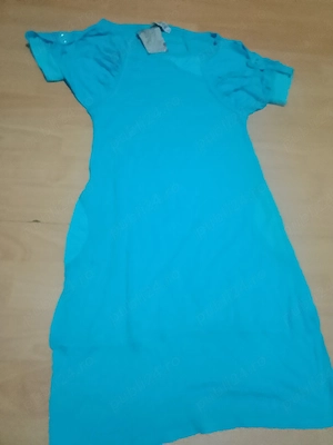Rochie nouă cu etichetă 