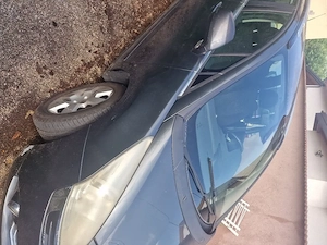 Peugeot 5008 - imagine 3