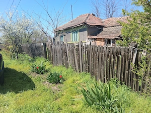 Casă batraneasca de vânzare  - imagine 4