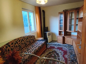 Închiriez o camera la casa in zona Calea Sagului - imagine 5