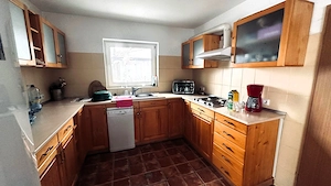 Casa de vacanta cu teren 2000mp Valea Avrigului - imagine 5