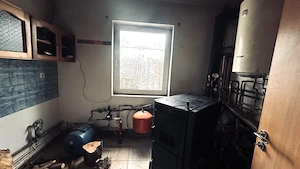 Casa de vacanta cu teren 2000mp Valea Avrigului - imagine 13