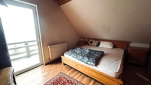 Casa de vacanta cu teren 2000mp Valea Avrigului - imagine 9