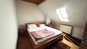 Casa de vacanta cu teren 2000mp Valea Avrigului - imagine 7