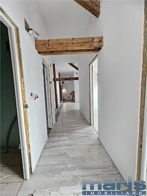 Apartament 3 camere 2 bai Ultracentral 95 mp la mansarda - imagine 5