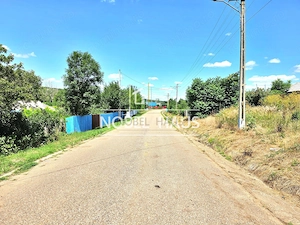 Teren intravilan. 1300 mp, loc Bogdanesti, jud Vaslui - imagine 2
