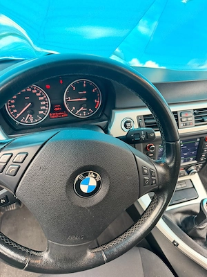 Bmw. 320d. X drive 4x4. - imagine 9