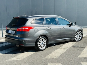 Ford Focus 1.5Benzina TITANIUM Navi Inmatriculat 120000km - imagine 7