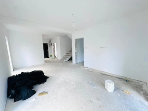 Duplex despartit prin camera tehnica- 4 camere si 3 bai - Urseni  - imagine 2