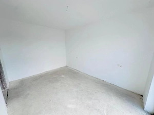 Duplex despartit prin camera tehnica- 4 camere si 3 bai - Urseni  - imagine 16