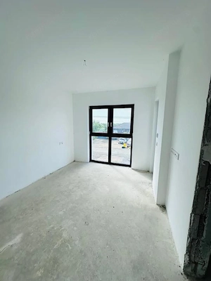 Duplex despartit prin camera tehnica- 4 camere si 3 bai - Urseni  - imagine 18