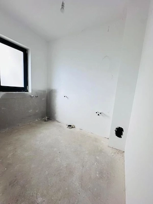 Duplex despartit prin camera tehnica- 4 camere si 3 bai - Urseni  - imagine 13