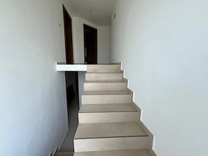 Caransebes, Casa 7 Camere + Teren 600 Mp., Zona Pipirig - imagine 20