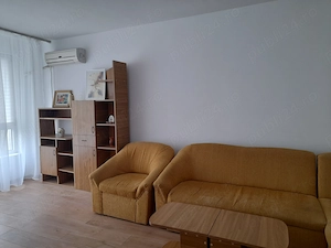 Inchiriez apartament 3 camere decomandate - imagine 2