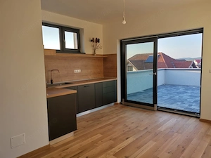 Casa individuala de lux 8 camere Selimbar - imagine 6