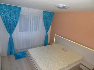 P-ta Victoriei, 2 camere, renovat, bloc izolat - imagine 3