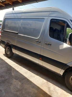 Vând Mercedes Sprinter motor 2.2 din 2011 - imagine 2