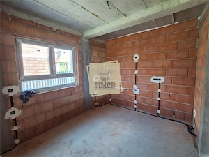 Casa Individuala cu 5 camere 3 bai  terasa  in Sura Mare - imagine 9