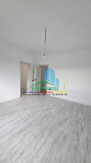 Casă la cheie cu panoramă spre munte | 9.5 km de Focșani - imagine 19