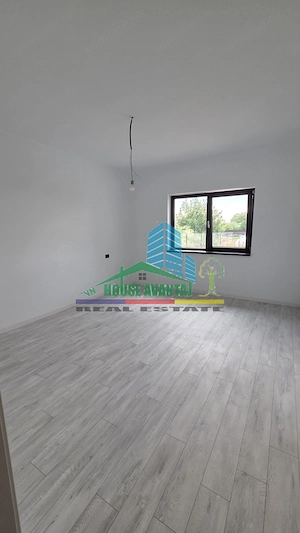 Casă la cheie cu panoramă spre munte | 9.5 km de Focșani - imagine 15