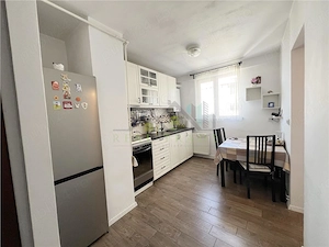Apartament 3 camere decomandat etaj intermediar Astra- Orizont - imagine 7