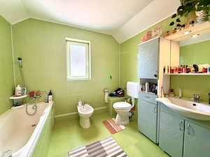Casa individuala cu 4 camere, 150 mp utili, 380 mp teren - Dumbravita - imagine 12