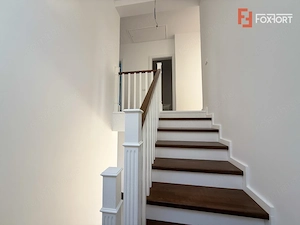 Duplex cu 442 mp teren | Dumbravita | Terase din travertin | Scara lemn masiv - imagine 6