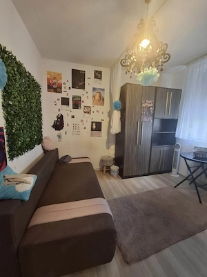 De vanzare apartament cu 3 camere, zona ultracentrala, 2 balcoane, mobilat si utilat 69000euro - imagine 3
