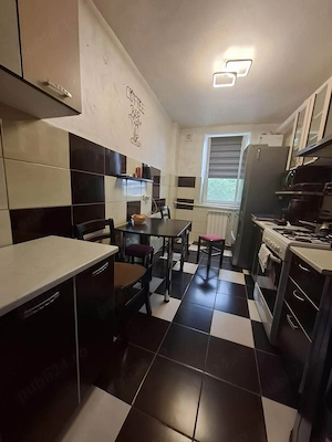 De vanzare apartament cu 3 camere, zona ultracentrala, 2 balcoane, mobilat si utilat 69000euro - imagine 6