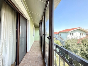 DE INCHIRIAT - Apartament 2 camera, etaj 1 - zona centrala Dumbravita  - imagine 7