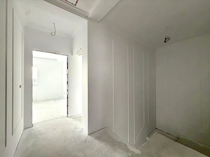 Duplex nou despartit prin garaj, 4 camere, 108 mp utili - Dumbravita - imagine 9