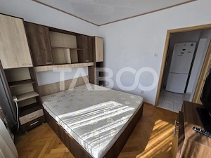 Apartament 2 camere de vanzare mobilat pivnita balcon Siretului Sibiu - imagine 5