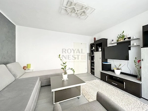 De inchiriat apartament de 2 camere in Avantgarden 3