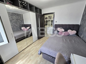 Apartament 3 camere mobilat 2 bai balcon pivnita Mihai Viteazul Sibiu - imagine 15