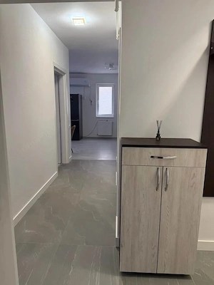  Prima Închiriere: Apartament 3 Camere Modern – Zona Berceni - imagine 8