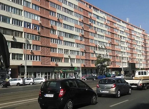 Spatiu comercial Stefan cel Mare zona Lizeanu OCAZIE Direct proprietar - imagine 2