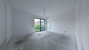 Apartament 3 camere, 97 mp, parter, grădină 71,4 mp, predare finisat - imagine 2