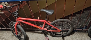 Bicicletae de vânzare vede la 9la 14 ani preț  300lei una și am doua la 550 lei