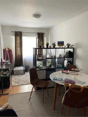 URGENT: Garsoniera, 22mp, et 4, lift, Opera, Broscarie Sibiu