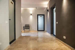 Birouri moderne de închiriat – complet mobilate și echipate - imagine 11
